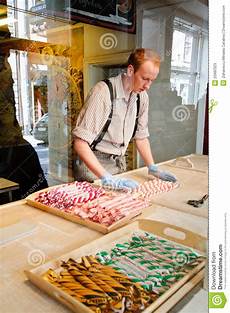 Chocolate Maker Machine