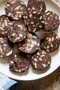 Chocolate Sauce Cakes
